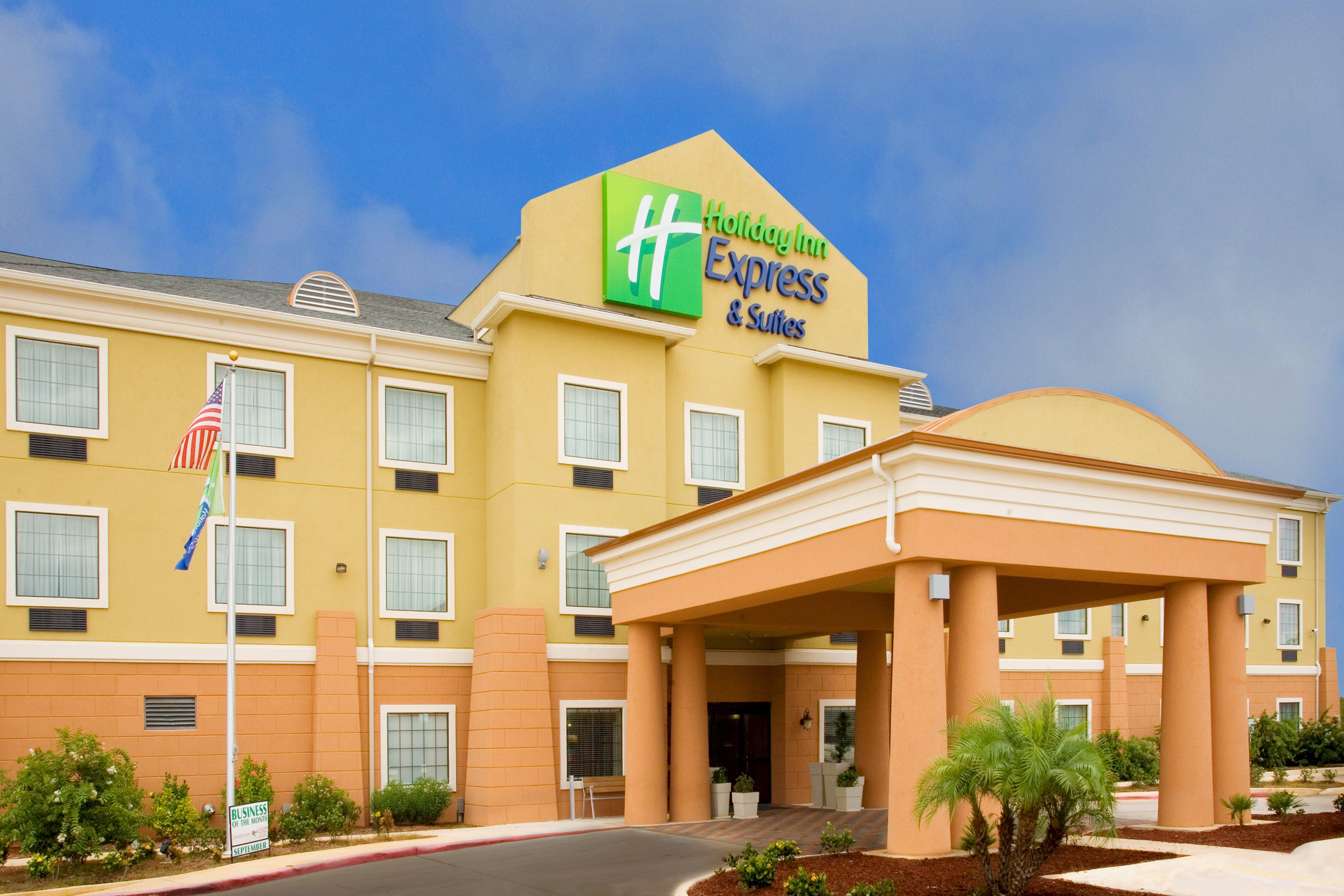 Holiday Inn Express & Suites - Jourdanton-Pleasanton By Ihg Exterior foto