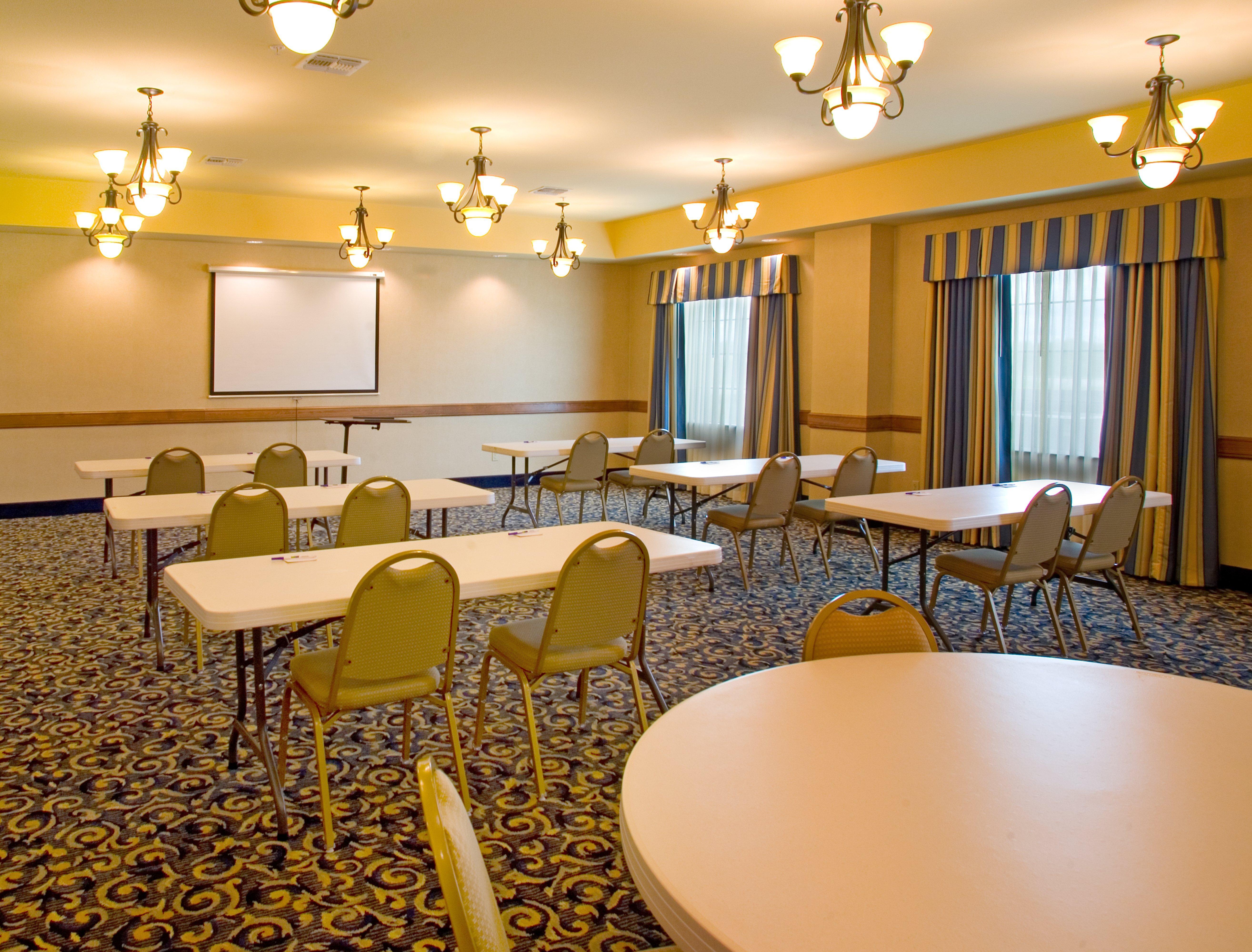 Holiday Inn Express & Suites - Jourdanton-Pleasanton By Ihg Exterior foto