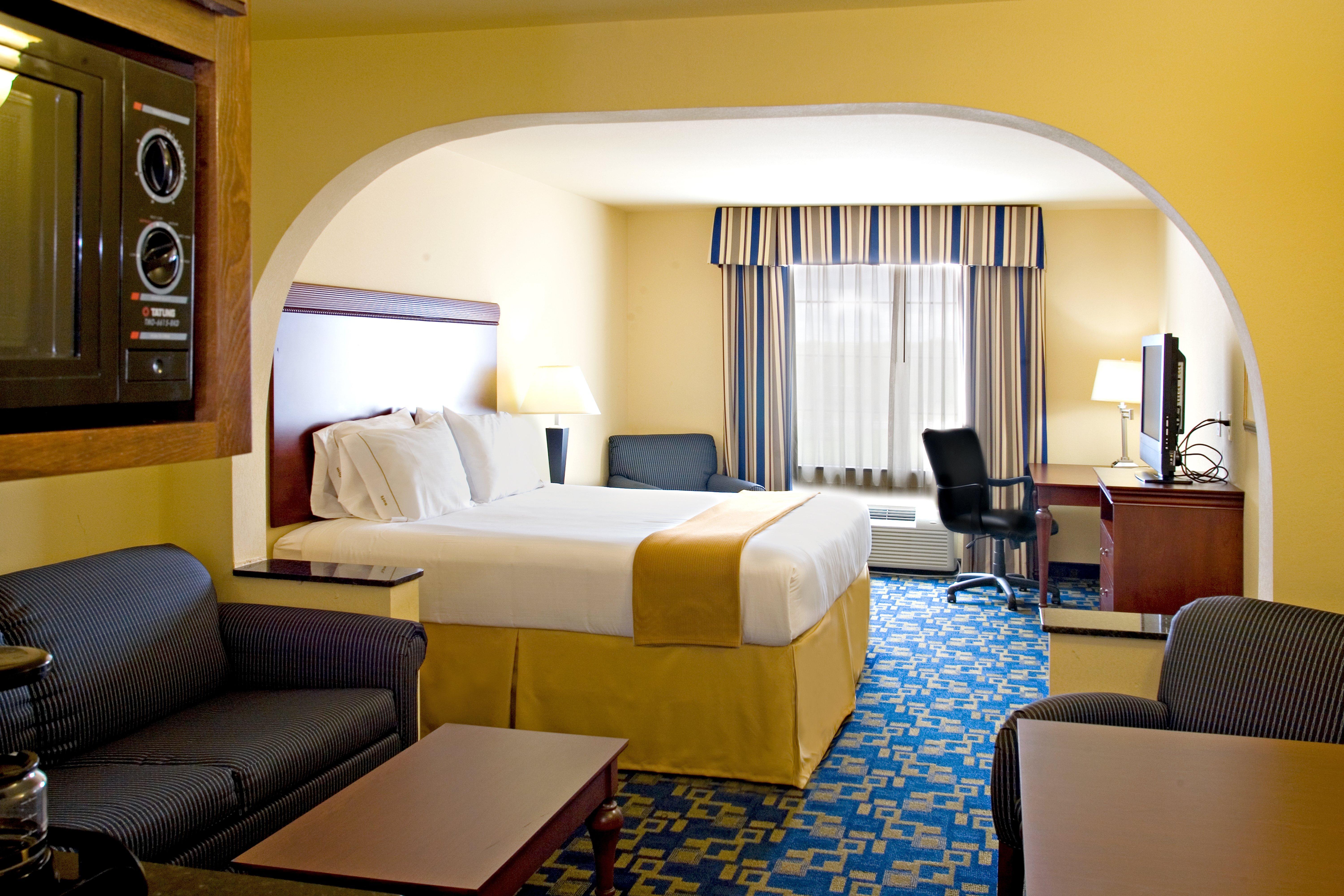 Holiday Inn Express & Suites - Jourdanton-Pleasanton By Ihg Exterior foto